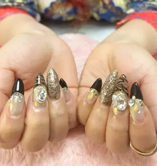 ネイル GＬA D所属・ＧＬAD グラットのネイルデザイン