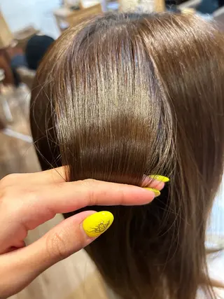 セミロング 巽 愛夏のヘアスタイル