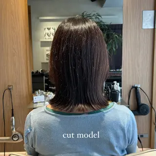 ミディアム 艶感/ナチュラル 🌿マアヤのヘアスタイル