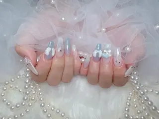 ネイル CHARIS yunaのネイルデザイン