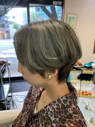 ショート FUN hair　make所属・鈴木 令子のヘアスタイル