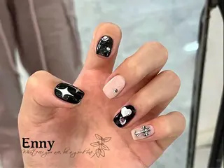 ネイル Enny ネイルサロンのネイルデザイン