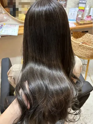 ロング annoii hair eye nail所属・annoiiヘア・マ ツゲ・眉毛・耳つぼのヘアスタイル