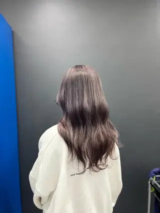 ロング カラー white.梅田所属・White梅田  ／ COCOのヘアスタイル