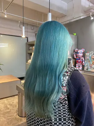 カラー ハイトーンカラー🩵 指名多数💗横山聖奈のヘアスタイル