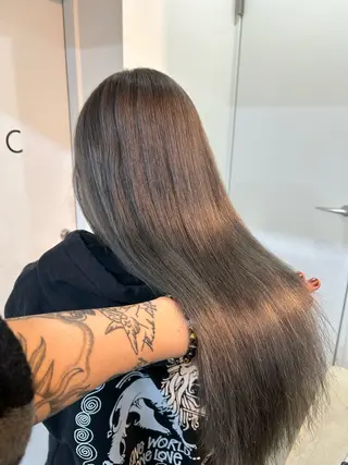 セミロング カラー sunc所属・レイヤーカット ワンホンヘアそうたのヘアスタイル