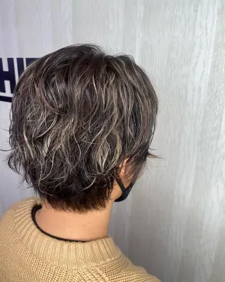 ロング カラー UNDER vr 【アンダーバー】のヘアスタイル