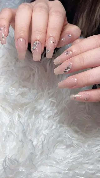 ネイル n o q r m. n a c h iのネイルデザイン