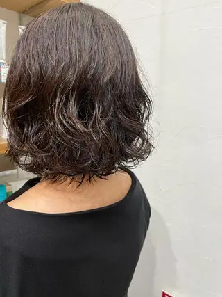 ミディアム パーマ OAK 学芸大学所属・秋葉萌　透明感カラー /レイヤー/ボブ♡のヘアスタイル