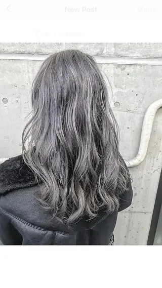 カラー ロング 🍒矢ヶ崎珠枝 🍒Directorのヘアスタイル