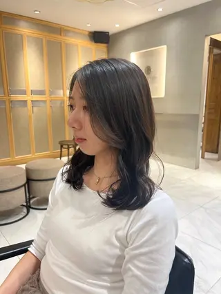 セミロング 縮毛矯正/ブリーチ 🏖️MIREIのヘアスタイル