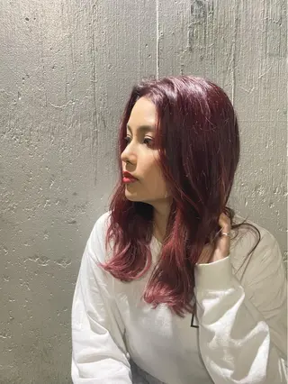 セミロング カラー エクステ ハイトーン 💭黒崎ハルカのヘアスタイル