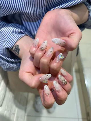 ネイル 野島 千夏のネイルデザイン
