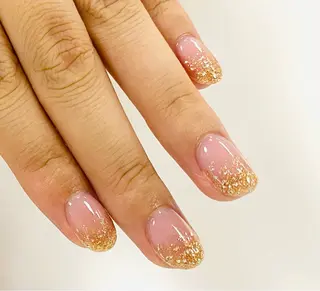 ネイル 二見 晴香のネイルデザイン