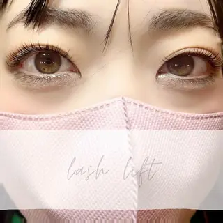 マツエク・マツパ Satchmo   Eye&Healing所属・川邊 由里絵のマツエク・マツパデザイン