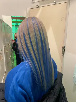 ロング カラー 渡邊 海里のヘアスタイル