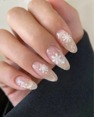 ネイル EMI ANA.CHUOのネイルデザイン