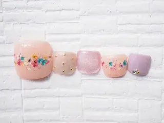 ネイル トップネイリスト Ribbon立川店のネイルデザイン