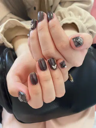 ネイル salon Ange 五反田店所属・アンジュ Sumiのネイルデザイン