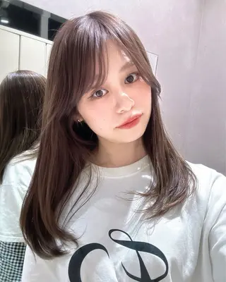 ロング ミディアムヘア Chifumiのヘアスタイル