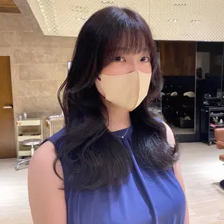 セミロング カラー レイヤー/顔周り /透明感🩶高橋大のヘアスタイル