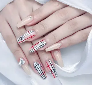 ネイル Aura Nail 長さだし/パラジェルのネイルデザイン