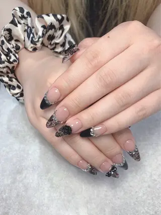 ミディアム Lily nails studio所属・ネイルサロン Lilyのネイルデザイン