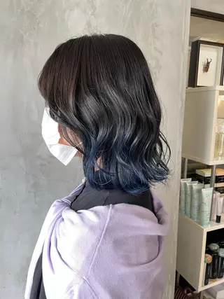 ミディアム 横山 奈央のヘアスタイル