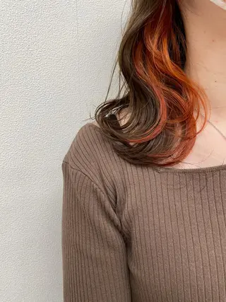 セミロング 小林 愛花のヘアスタイル