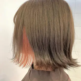 ショート カラー 平良 那生のヘアスタイル