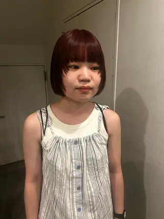 ショート hen所属・心斎橋/レイヤー/ ブリーチ/モエのヘアスタイル