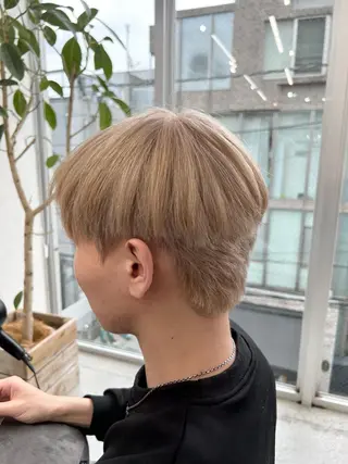 ショート カラー メンズ 韓国/ハイトーン/ ボブ🎀MIKU🎀のヘアスタイル