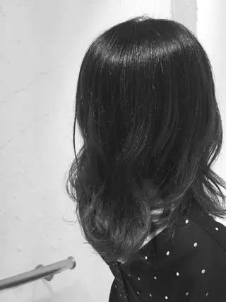 セミロング カラー director永原 正敏のヘアスタイル