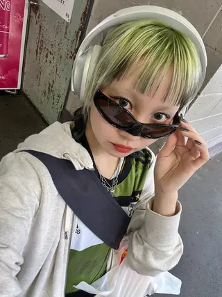 ショート Yui. ハイトーン/パーマ/のヘアスタイル