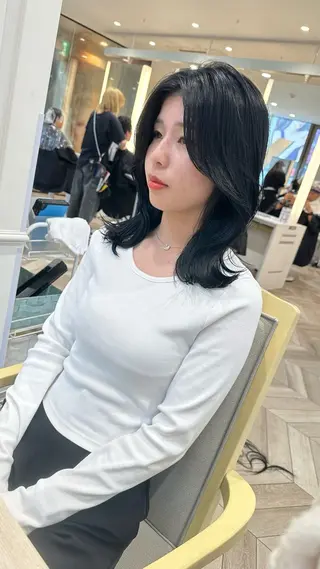 セミロング カラー ベージュ/インナー カラー🤍Rieのヘアスタイル