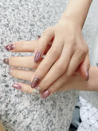 ネイル M&D BeautySalon銀座店所属・M&D 銀座店のネイルデザイン