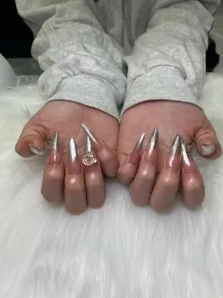 ネイル limo/ kotomiのネイルデザイン