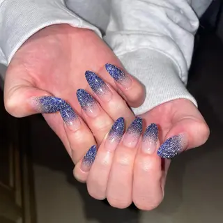 ネイル ﾔｽﾀﾞ ﾐﾅのネイルデザイン