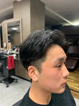 メンズ バーバーショップ涼桜新町店所属・田中大 パーマ/メンズカットのヘアスタイル