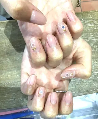 ネイル Nest 平出のネイルデザイン