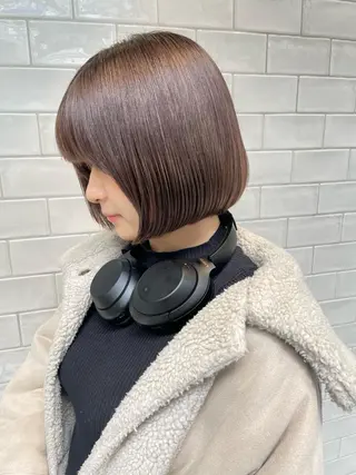 ショート カラー SALOWIN所属・ブリーチ✍️ ボブ✨レイヤーのヘアスタイル