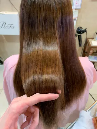 ロング ブリーチ特化 ハイトーンRYOYAのヘアスタイル