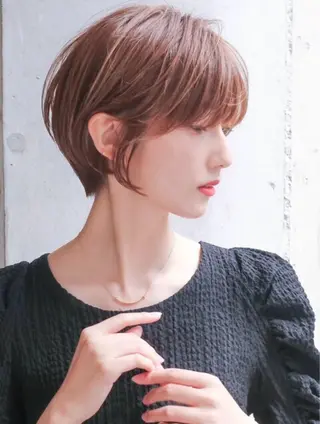 ショート 韓国風透明感カラー／ Natsumiのヘアスタイル