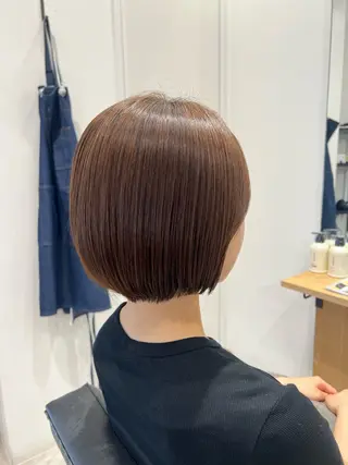 ショート 黒阪 なみのヘアスタイル