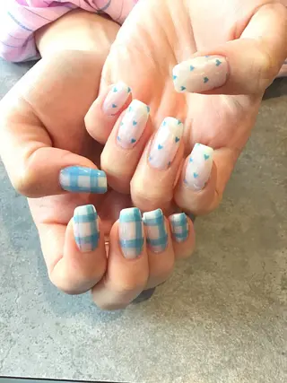 ネイル Nest 岩崎のネイルデザイン