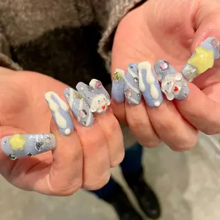 ロング m kaori𓃟のネイルデザイン