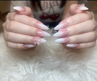 ネイル anh nail anne🤍のネイルデザイン