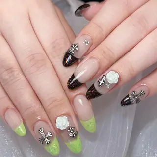ネイル DIAMOND 💅のネイルデザイン