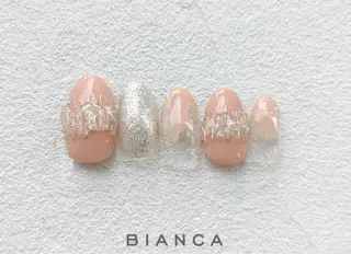 ネイル Bianca市ヶ谷店 Aiuraのネイルデザイン