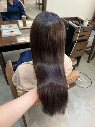 ロング アンアミ渋谷所属・Unami こはるのヘアスタイル